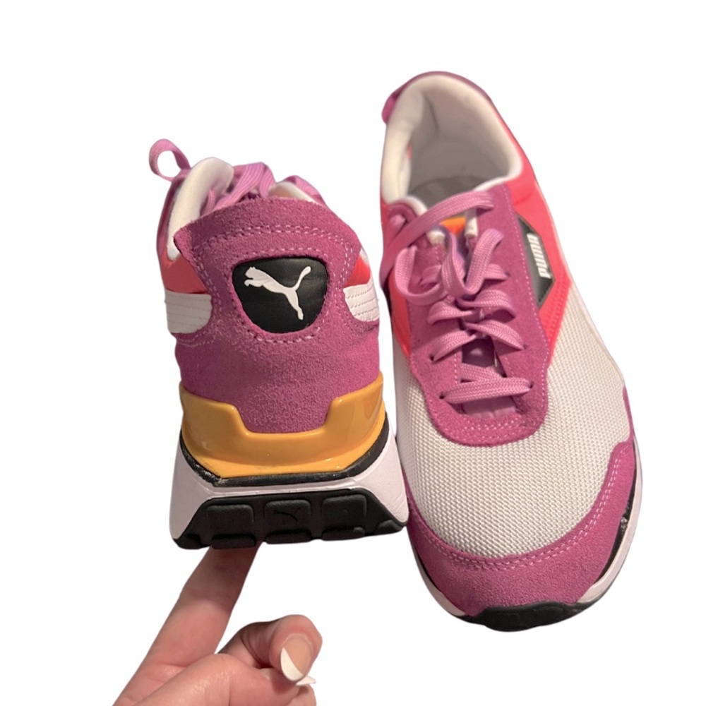 Women’s Puma Sneakers